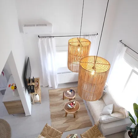 Salt & Wave Сasa de vacaciones