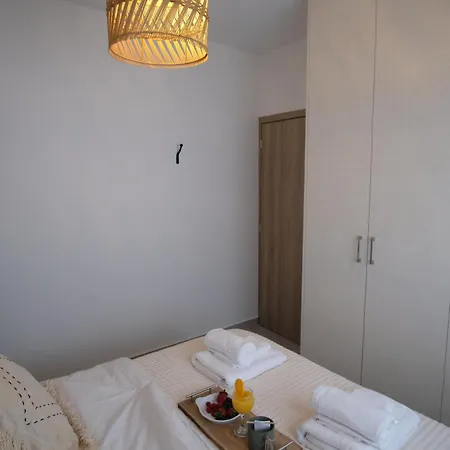 Salt & Wave וולוס