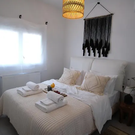 Salt & Wave בית נופש *